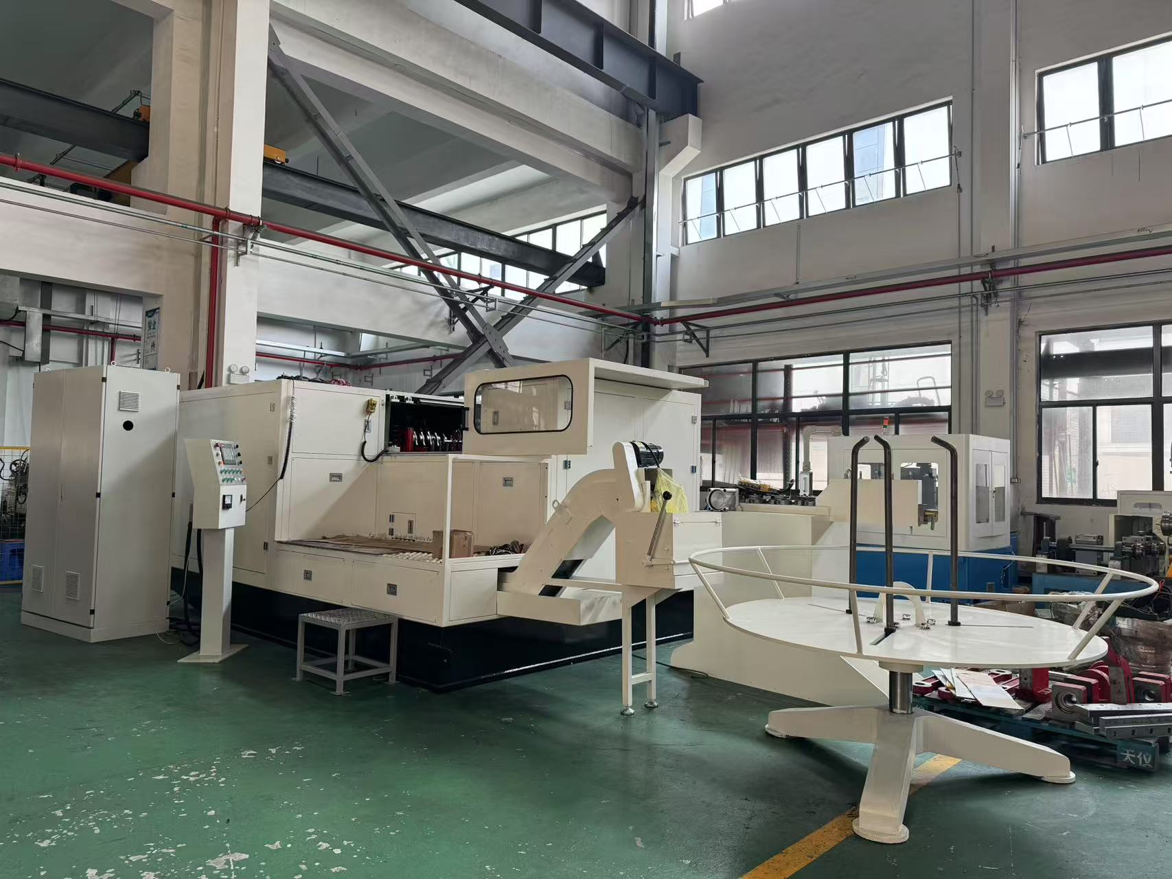 7 Die 7 Blow High Performance Multi Station Cold Heading Machine Make M8-M12